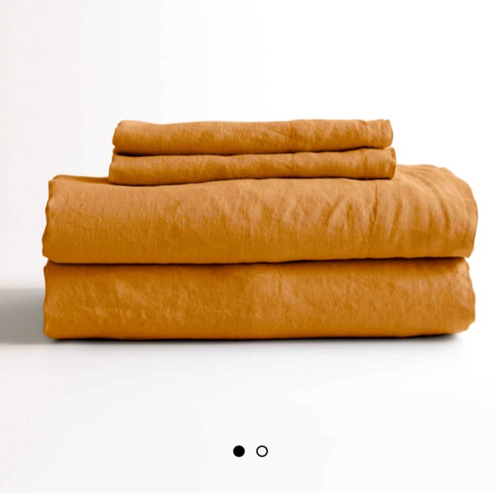 NEW IN PLASTIC BAG. Queen European Linen Sheet Set Terracotta
